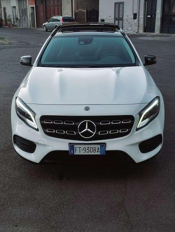 Usata 2018 Mercedes GLA200 Edition SUV | 22.500 € (Cara) - Immagine 1/4