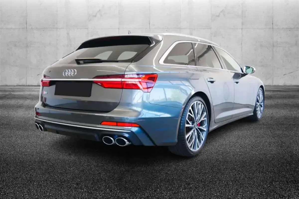 Usata Audi S6 344 CV (253 kW) 2022 Grigio Station wagon