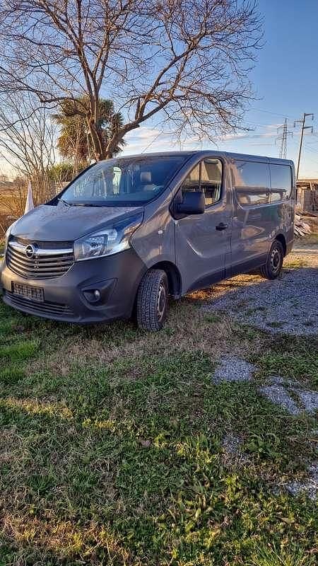 Usata Opel Vivaro 121 CV (88 kW) 2017 Grigio Monovolume