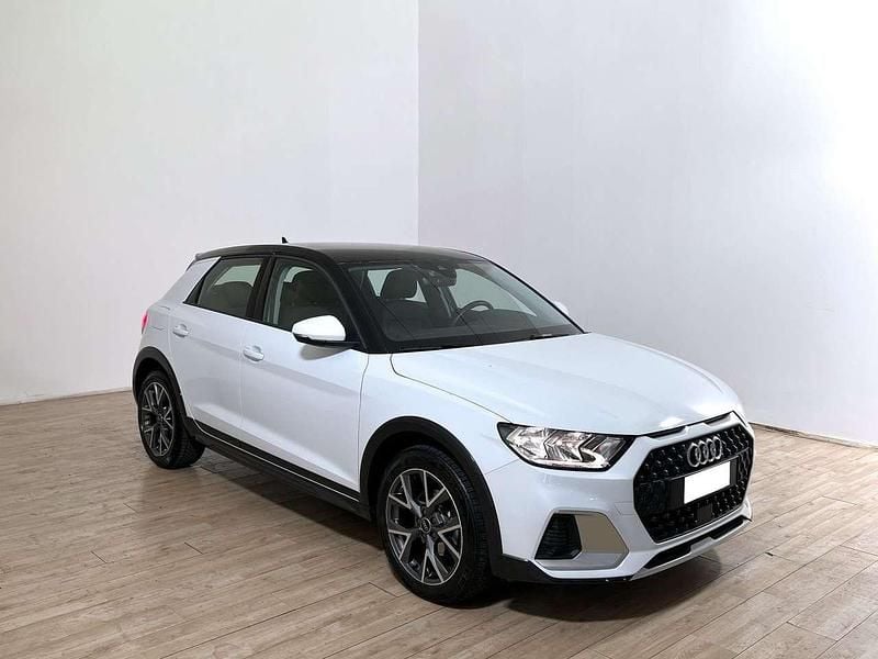 Usata Audi A1 Business 110 CV (80 kW) 2023 Bianco Utilitaria