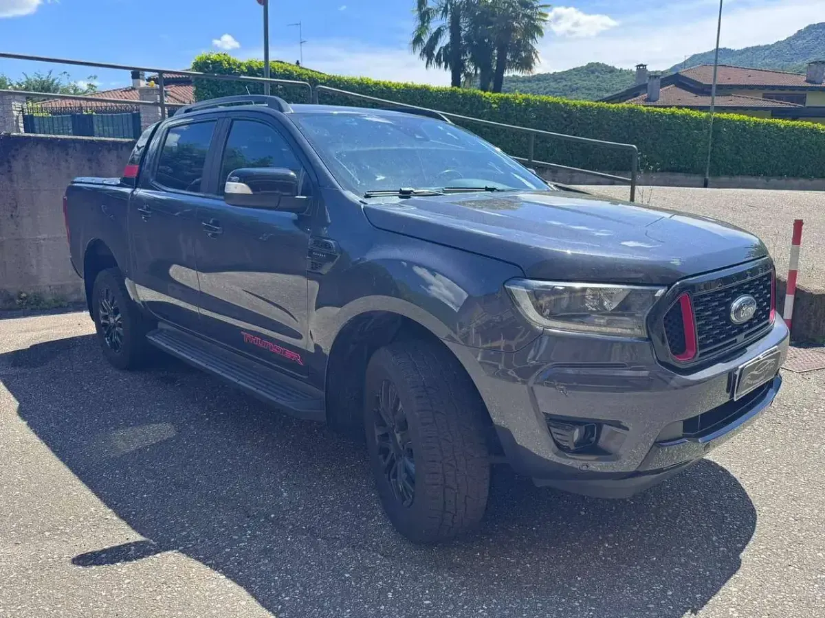 Usata Ford Ranger 213 CV (156 kW) 2021 Nero Pick-up