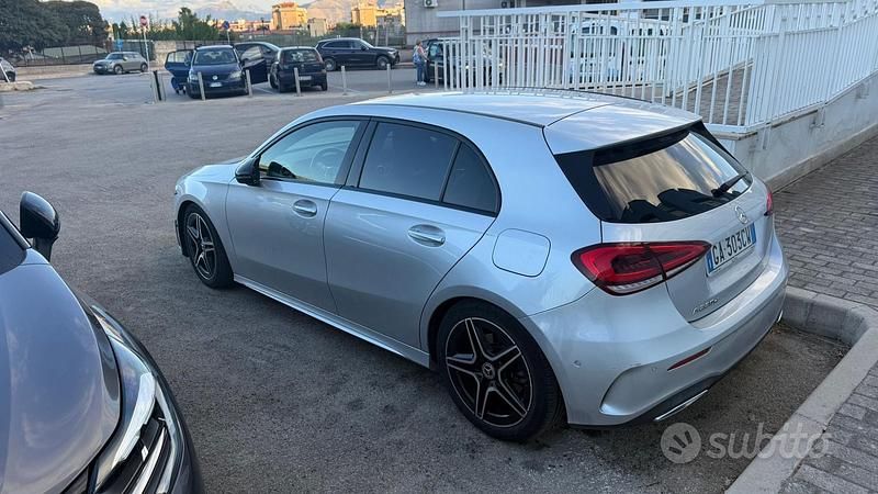 Usata Mercedes 220 Premium Plus 194 CV (142 kW) 2020 Grigio Berlina