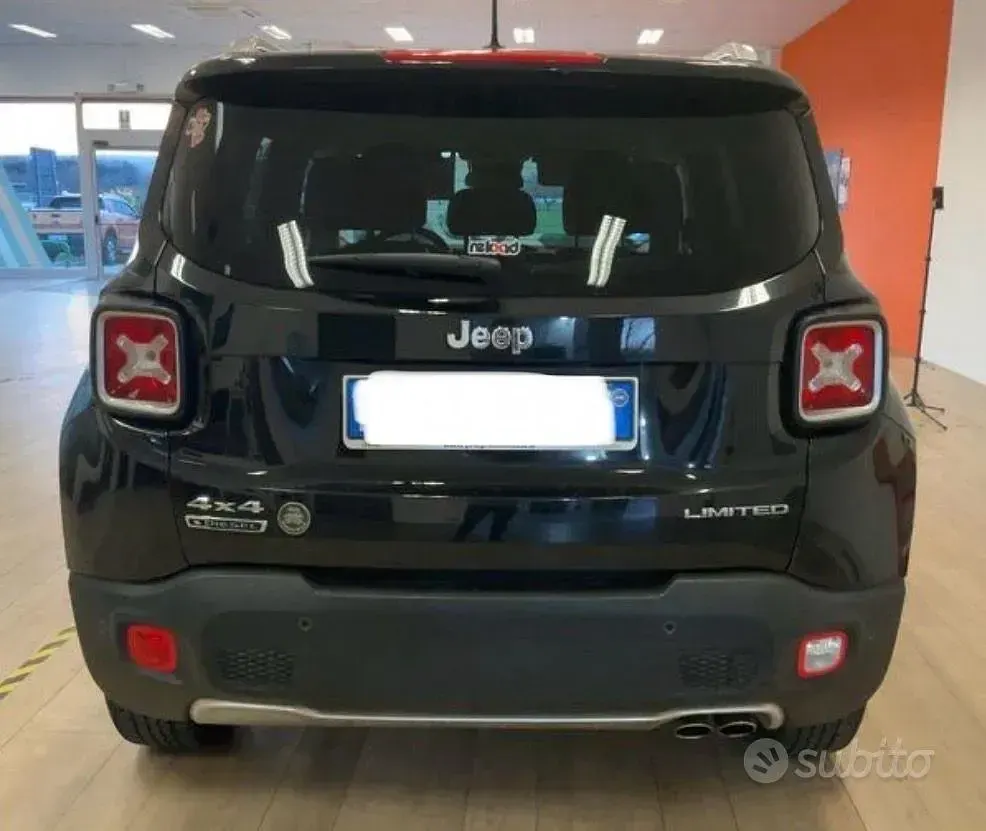 Usata Jeep Renegade 140 CV (102 kW) 2015 Nero SUV