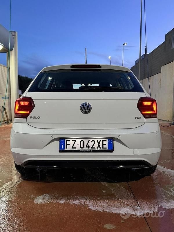 Usata VW Polo Sportline 90 CV (66 kW) 2020 Bianco Berlina
