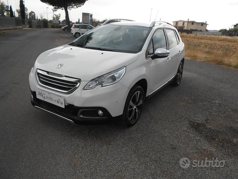 Usata Peugeot 2008 Allure 115 CV (84 kW) 2013 Bianco SUV
