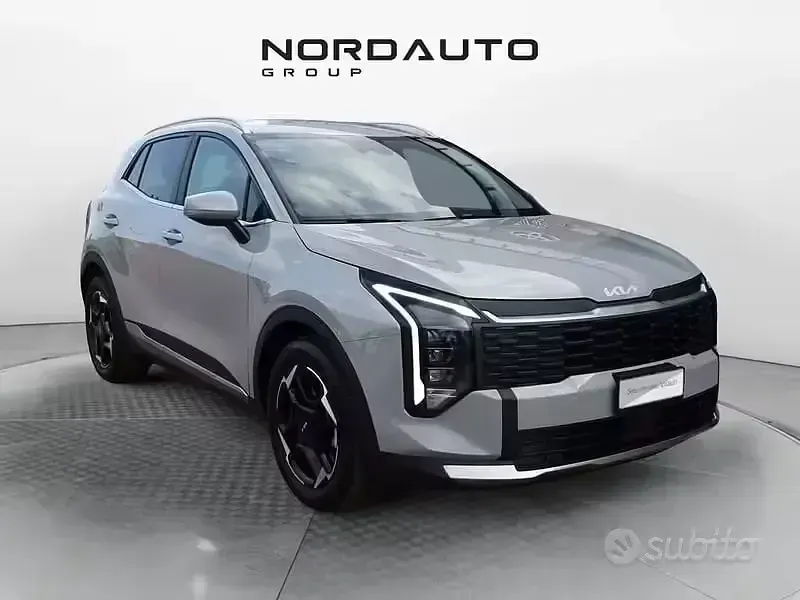 Usata Kia Sportage Style 150 CV (110 kW) 2025 Grigio SUV