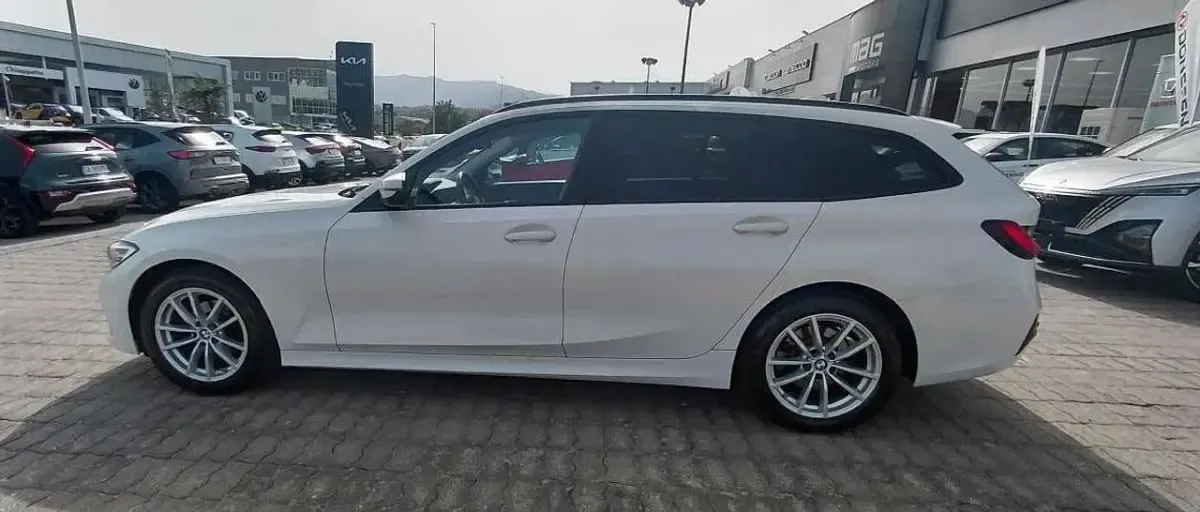 Usata BMW 318 Advantage 150 CV (110 kW) 2022 Other Station wagon