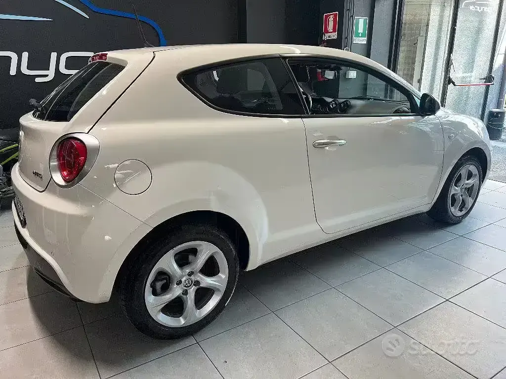 Usata Alfa Romeo MiTo Super 120 CV (88 kW) 2017 Bianco Utilitaria