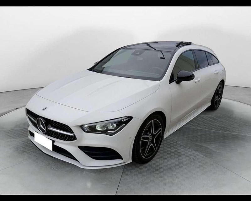 Bianco Usata 2022 Mercedes CLA200 Shooting Brake Premium Station wagon | 25.800 € (Buon prezzo) - Immagine 1/4
