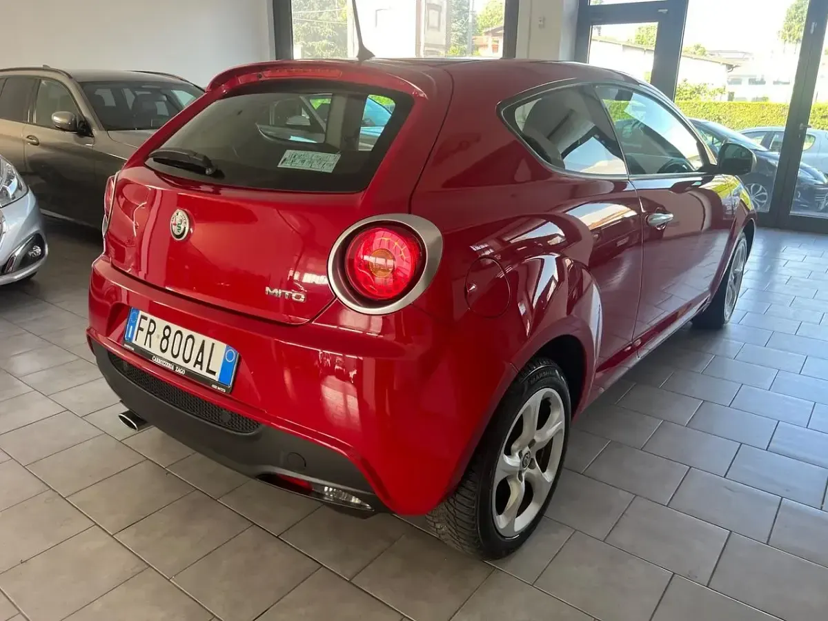 Usata Alfa Romeo MiTo 95 CV (69 kW) 2018 Rosso Utilitaria