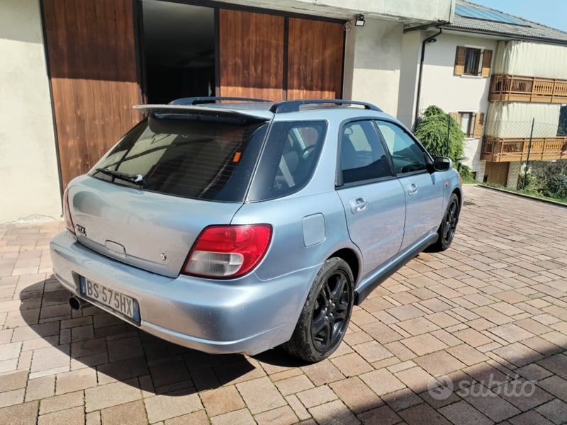 Usato 2001 Subaru Impreza 2.0 Benzin (14.900 €)