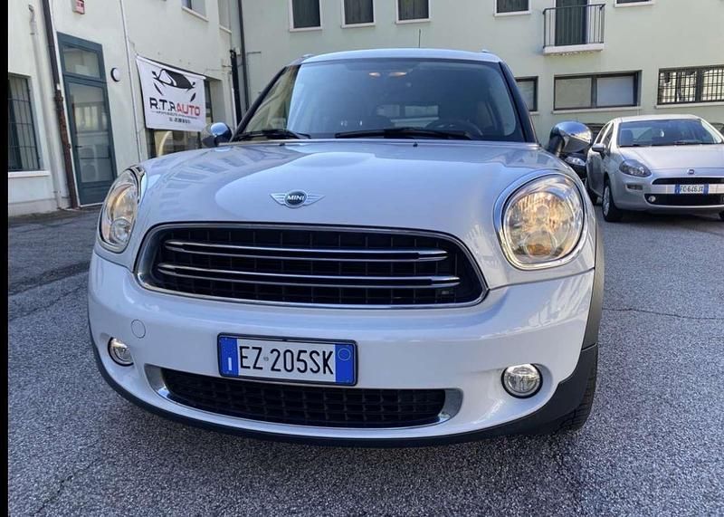 Usata Mini One D Countryman 90 CV (66 kW) 2015 Bianco SUV