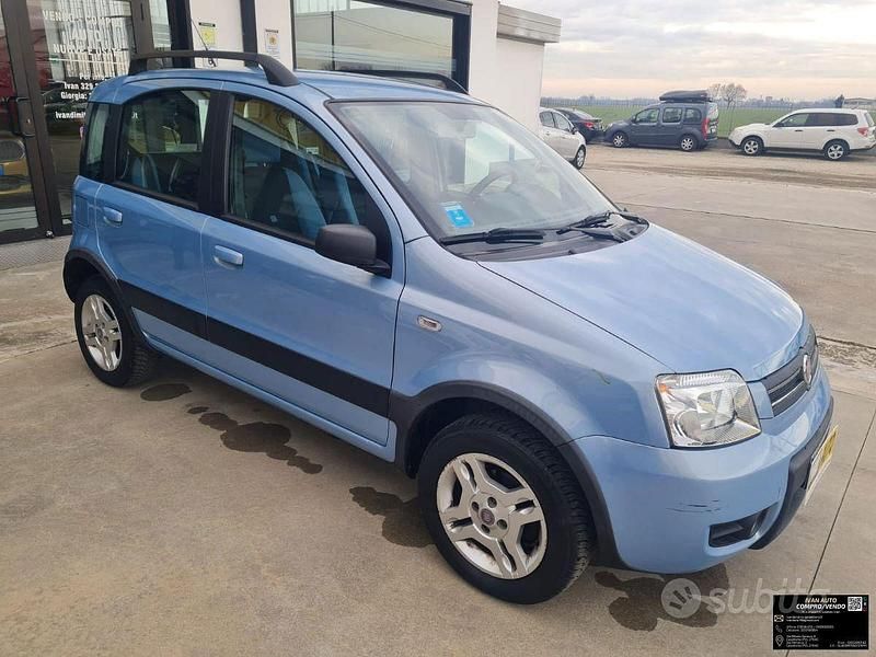 Usata Fiat Panda 60 CV (44 kW) 2009 Blu Utilitaria