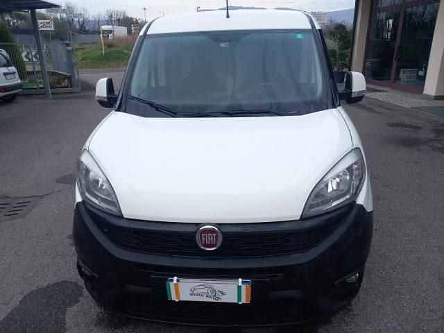 Usata Fiat Doblò 105 CV (77 kW) 2016 Bianco Monovolume