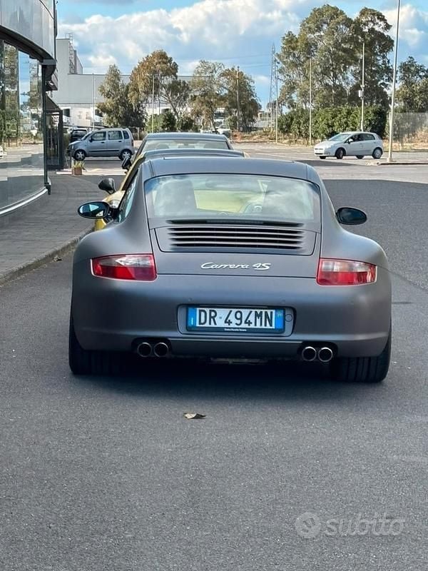 Usata Porsche 997 2009 Grigio Coupé