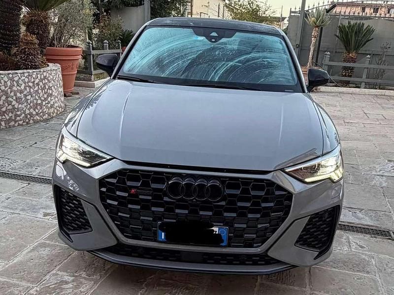 Usata Audi RS Q3 Sportback Ambiente 400 CV (294 kW) 2023 Grigio SUV