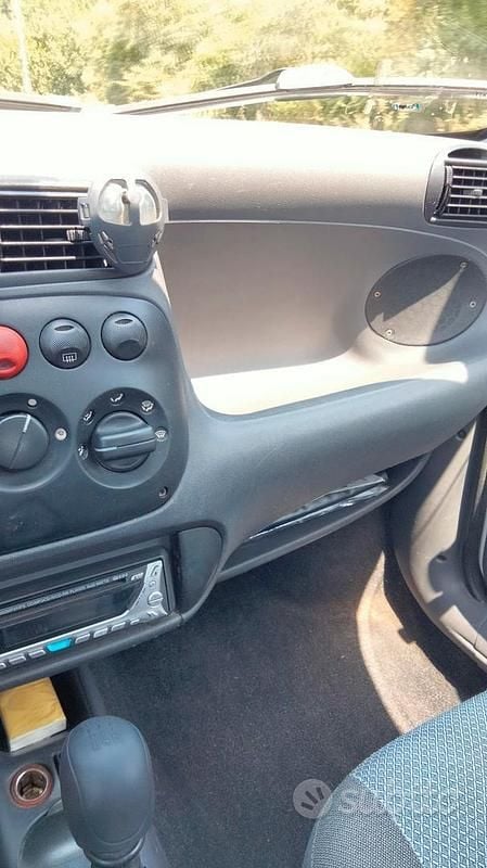 Usata Fiat 600 2003 Bianco Berlina