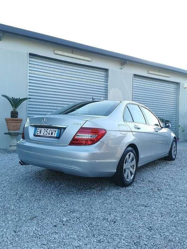 Usata Mercedes C220 Avantgarde 170 CV (125 kW) 2012 Argento Berlina