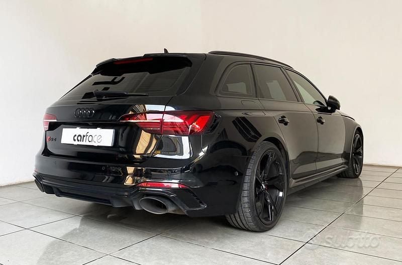 Usata Audi RS4 Ambiente 450 CV (330 kW) 2020 Nero Station wagon