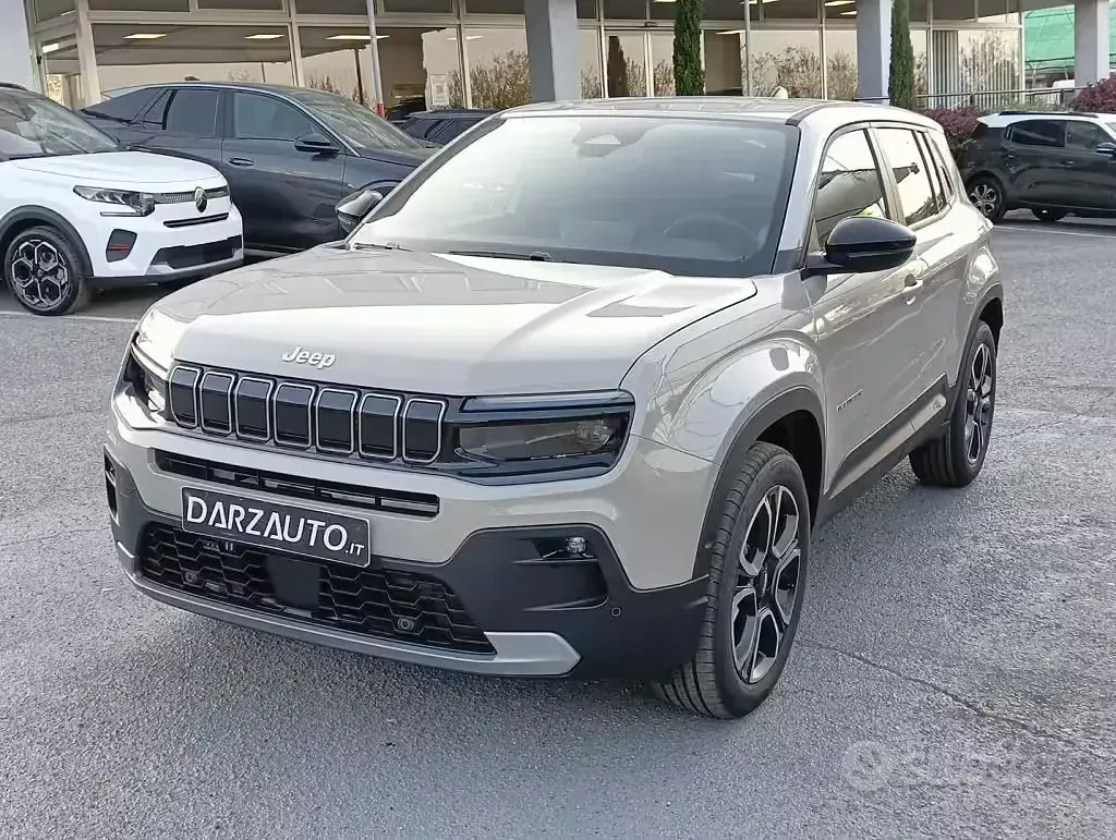 Usata Jeep Avenger Summit 101 CV (74 kW) 2026 SUV