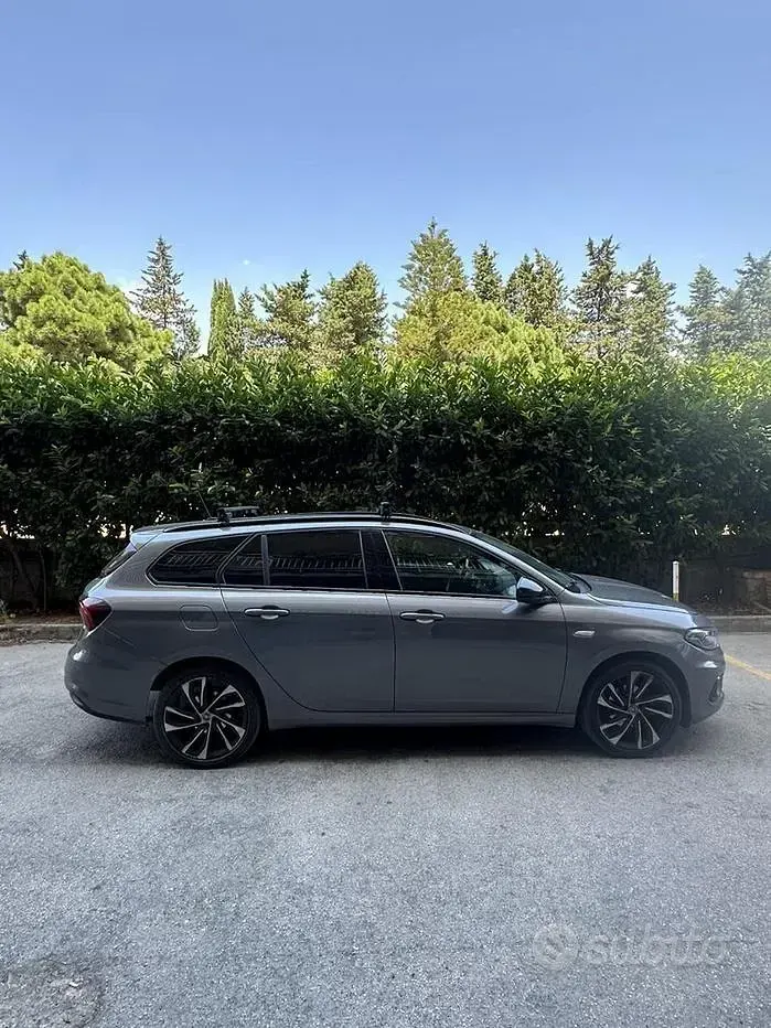 Usata Fiat Tipo S 120 CV (88 kW) 2018 Station wagon