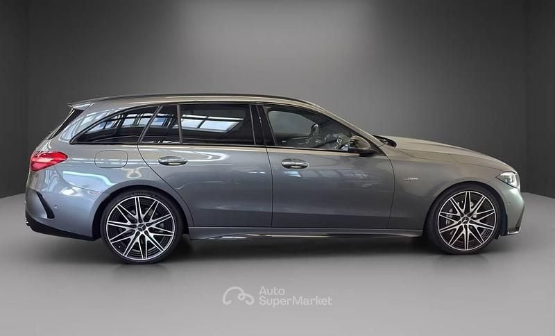 Usata Mercedes C43 AMG Premium Plus 408 CV (300 kW) 2024 Grigio Station wagon