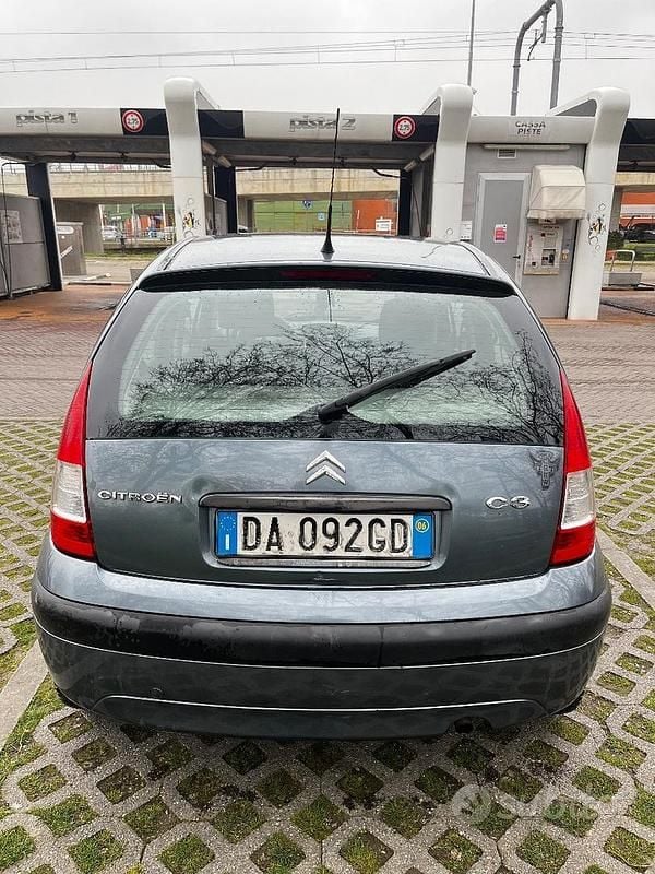Usata Citroën C3 60 CV (44 kW) 2006 Grigio Berlina