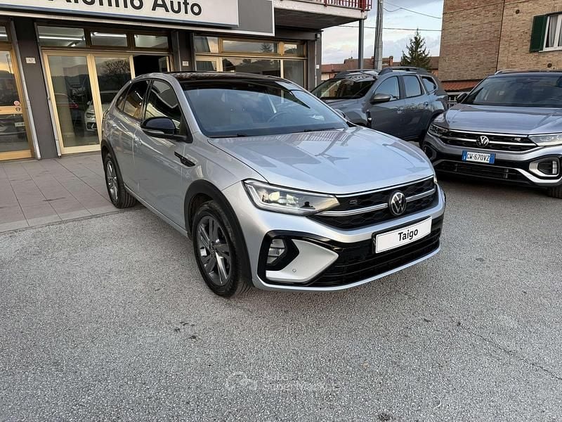 Usata VW Taigo R-line 110 CV (80 kW) 2022 Argento SUV