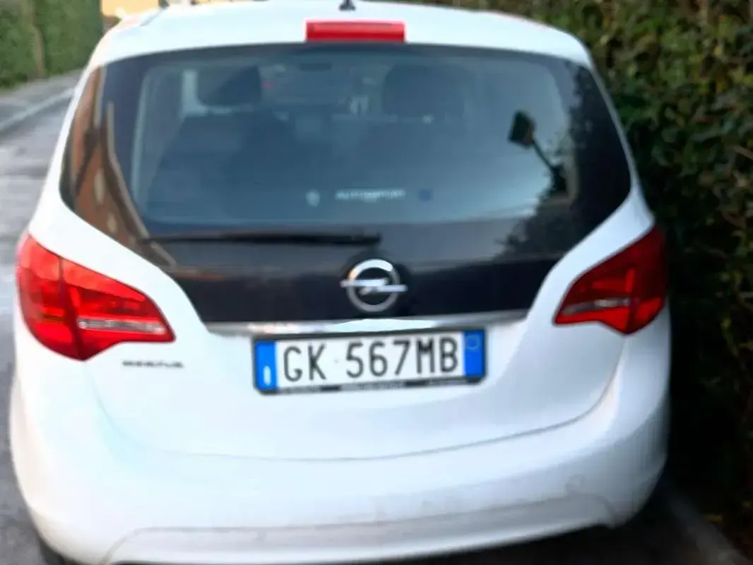 Usata Opel Meriva 120 CV (88 kW) 2014 Bianco Monovolume
