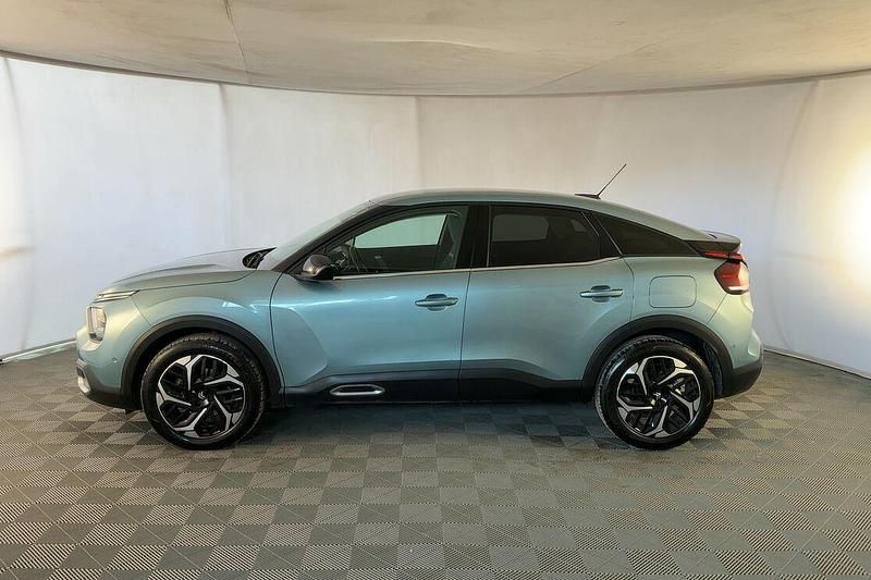 Begagnad Citroën C4 Shine 131 HK (96 kW) 2023 Blå SUV
