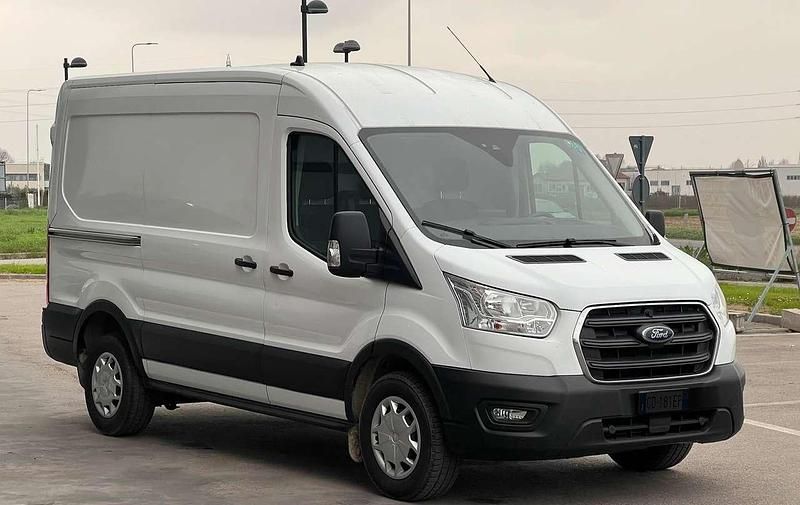 Usata Ford Transit Trend 131 CV (96 kW) 2020 Bianco Furgone