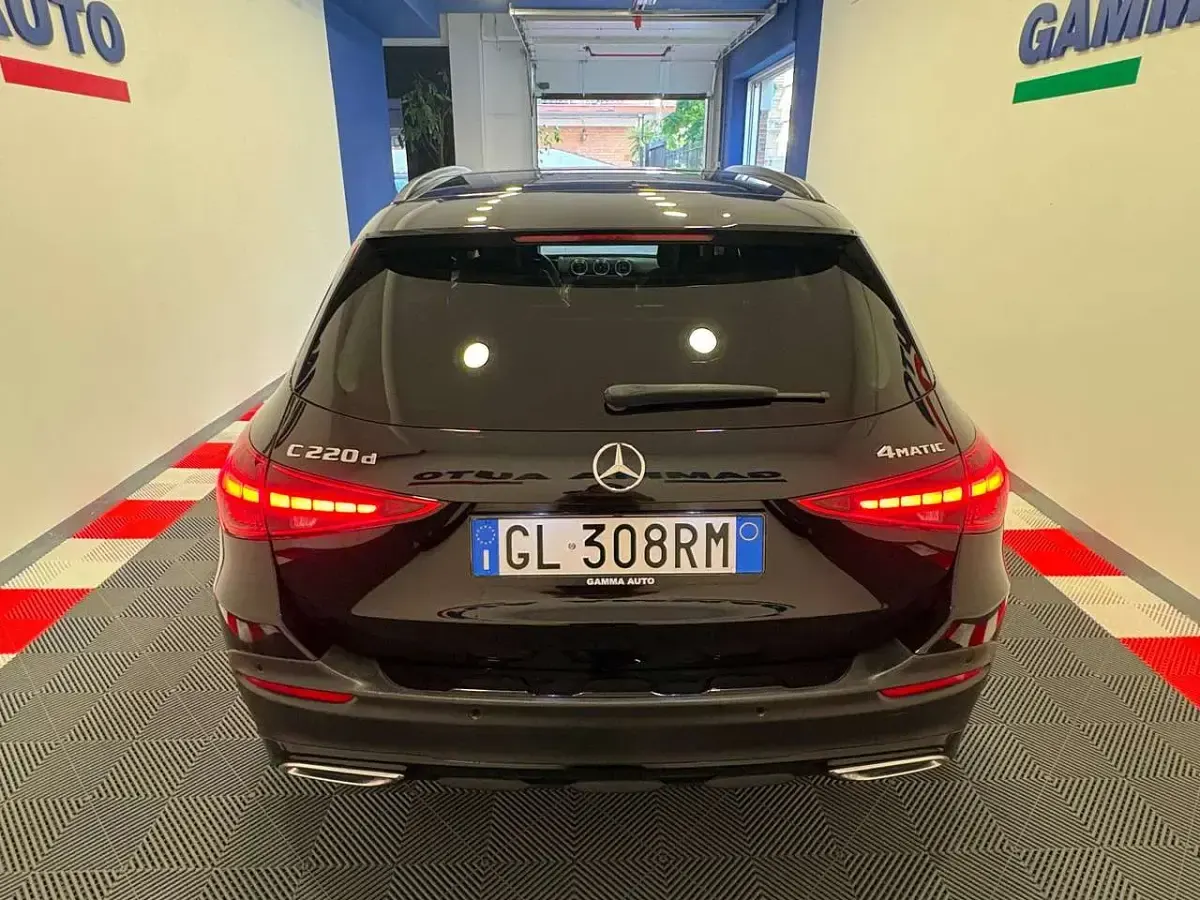 Usata Mercedes C220 Premium 200 CV (147 kW) 2022 Ossidiana Station wagon