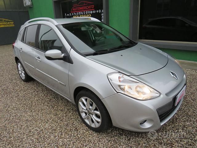 Usata Renault Clio GrandTour Luxe 85 CV (62 kW) 2010 Grigio Station wagon