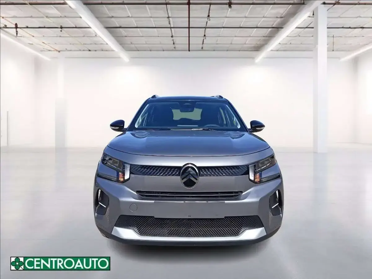 Nuova Citroën C3 PureTech 101 CV (74 kW) 2026 Grigio metallizzato SUV