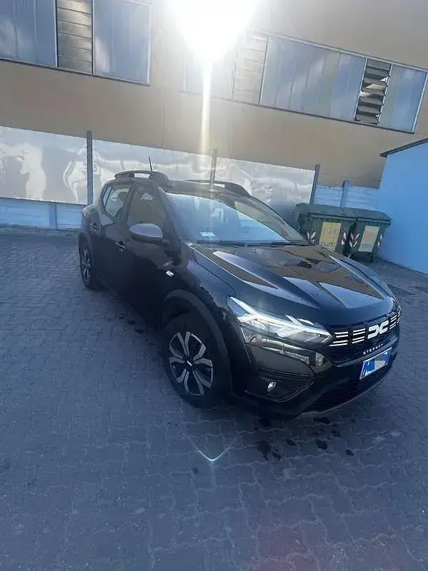 Usata Dacia Sandero Expression 101 CV (74 kW) 2023 Nero Berlina