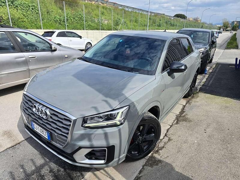 Usata Audi Q2 Admired 116 CV (85 kW) 2020 Grigio SUV