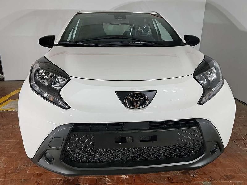 Nouă Toyota Aygo X Active 72 CP (52 kW) 2025 Alb SUV