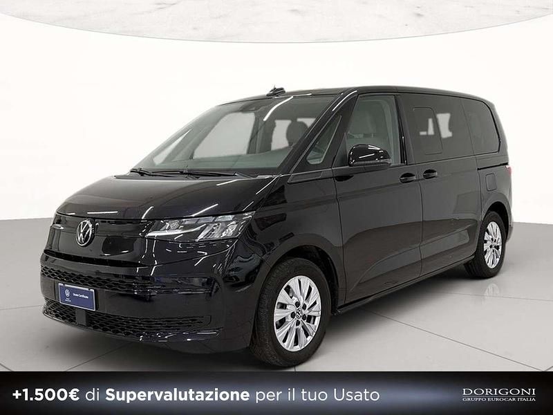 Usata VW Multivan 150 CV (110 kW) 2025 Deep black perlato Furgone