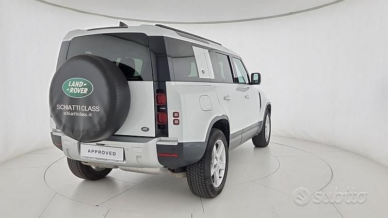 Usata Land Rover Defender SE 249 CV (183 kW) 2022 Bianco SUV