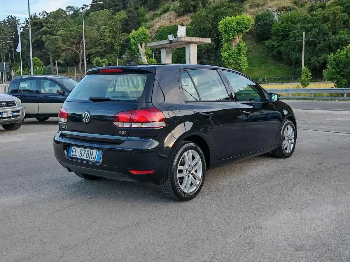 Usata VW Golf VII Highline 105 CV (77 kW) 2012 Nero Berlina