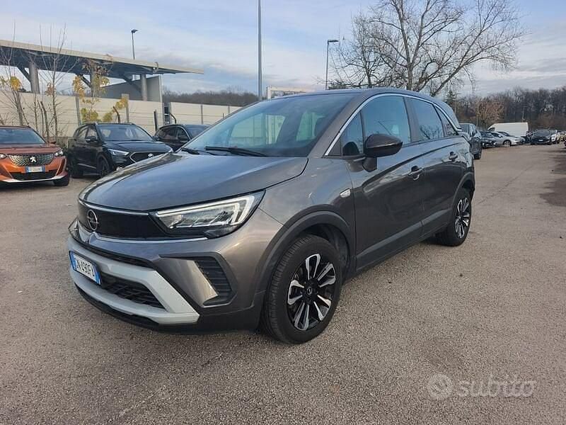 Usata Opel Crossland Elegance 131 CV (96 kW) 2023 Grigio SUV