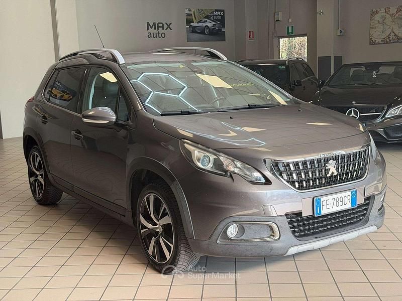 Usata Peugeot 2008 Allure 82 CV (60 kW) 2016 Other SUV