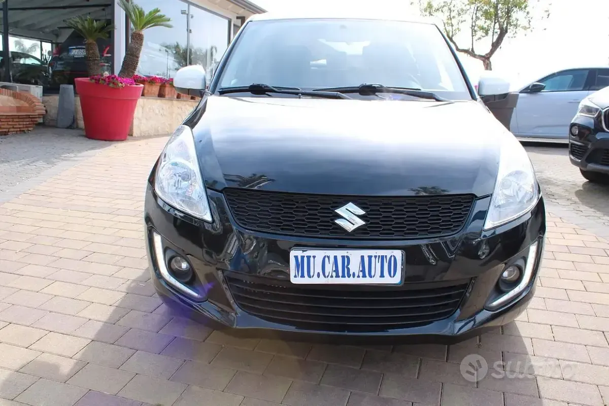 Usata Suzuki Swift Cool 75 CV (55 kW) 2014 Nero Utilitaria