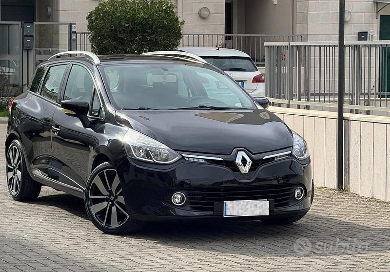 Nero Usata 2015 Renault Clio GrandTour Station wagon | 6300 € (Ottimo prezzo) - Immagine 1/4