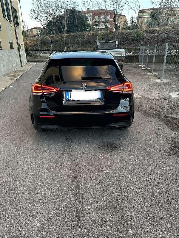Usata Mercedes A180 Premium 116 CV (85 kW) 2021 Berlina
