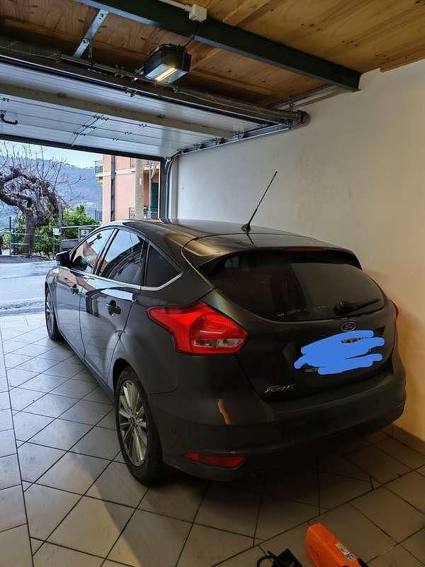 Usata Ford Focus Titanium S 120 CV (88 kW) 2015 Berlina