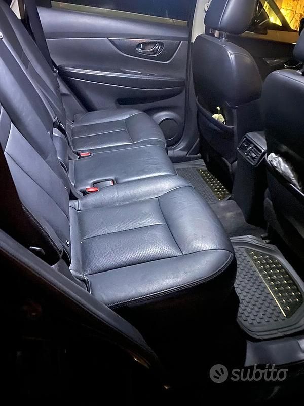 Usata Nissan X-Trail 131 CV (96 kW) 2014 Nero SUV