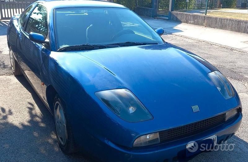 Blu Usata 1995 Fiat Coupé Coupé | 5500 € - Immagine 1/4