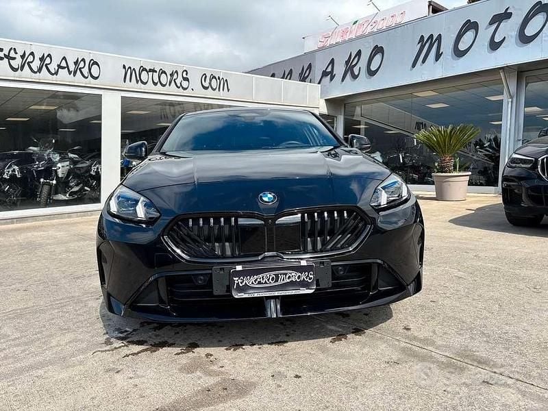 Usata BMW 118 M Sport 149 CV (109 kW) 2025 Nero Utilitaria