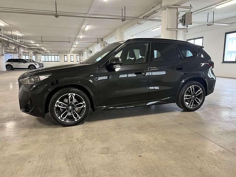 Grigio Usata 2023 BMW X1 M Sport SUV | 39.500 € (Buon prezzo) - Immagine 1/3